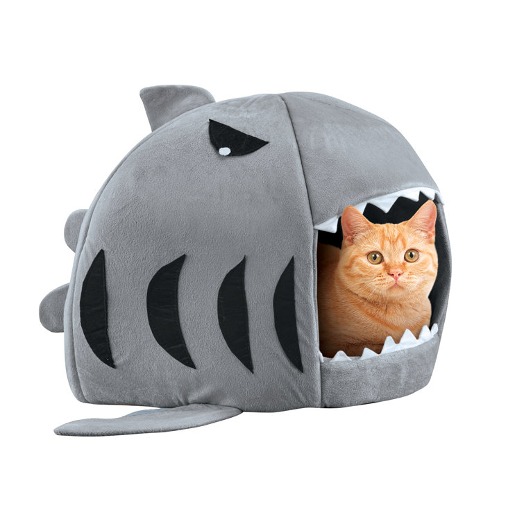 Shark mouth outlet cat bed